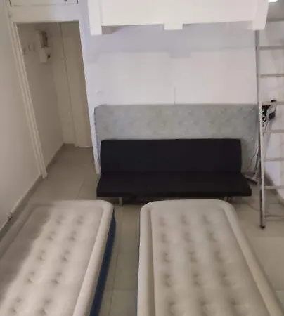 S4 Apartman *